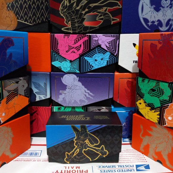 Pokemon TCG ETB Bulk 600 Card Lot w/ 50 Holo /Reverse Holo /Rare & 2x Ultra Rare - Picture 4 of 6